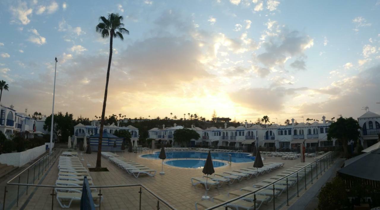 Bungalow With Terrace Near The Beach San Bartolome Bagian luar foto