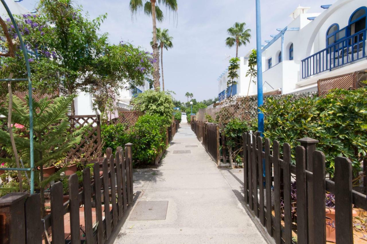 Bungalow With Terrace Near The Beach San Bartolome Bagian luar foto